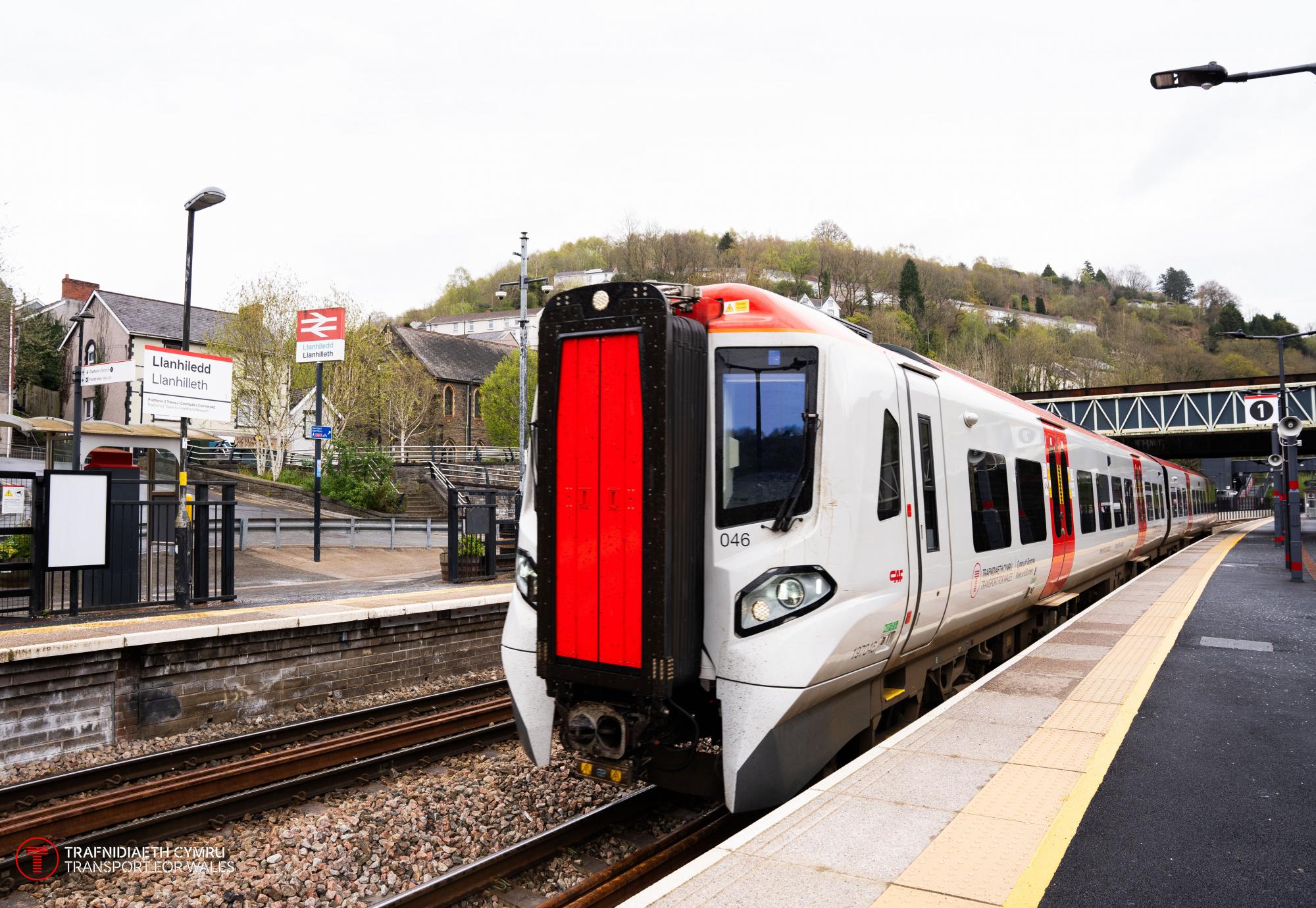 Class 197 train on the Ebbw Vale Line at Llanilleth